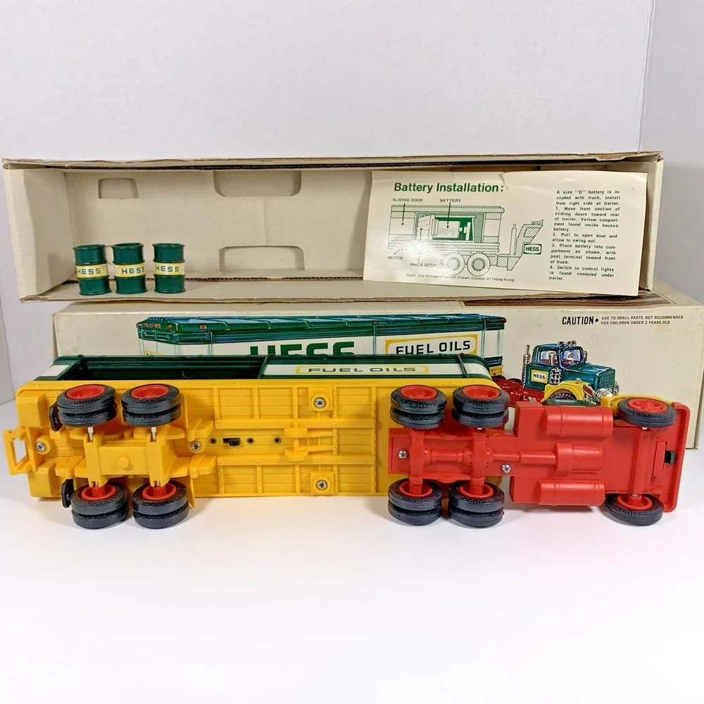 RARE Vintage‎ 1976 HESS Toy Tanker Truck w/ Barrels & Card in Original Box
